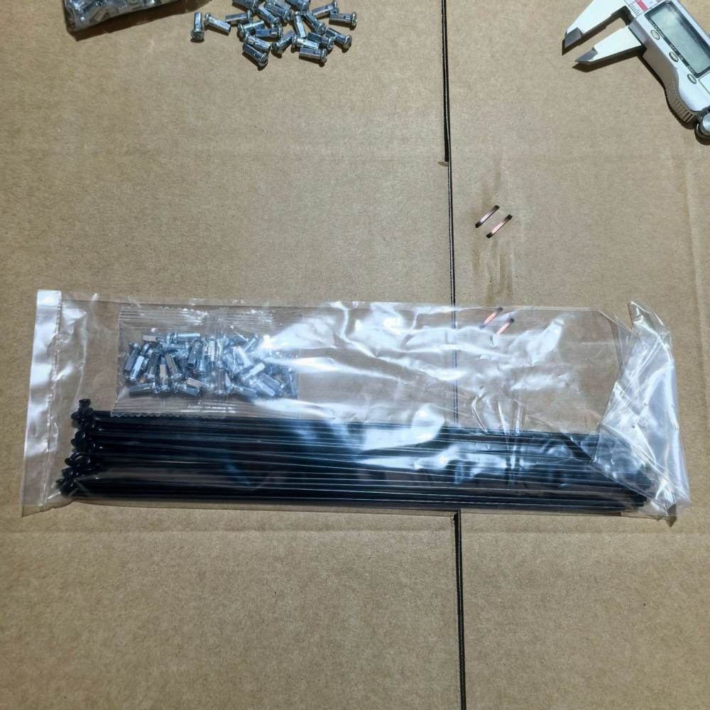 12G Steel Bicycle Spokes Carbo - Cycling Gear Material 评论和价格